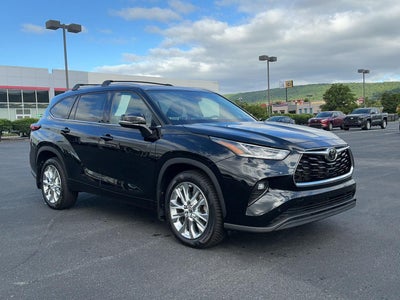 2022 Toyota Highlander Limited