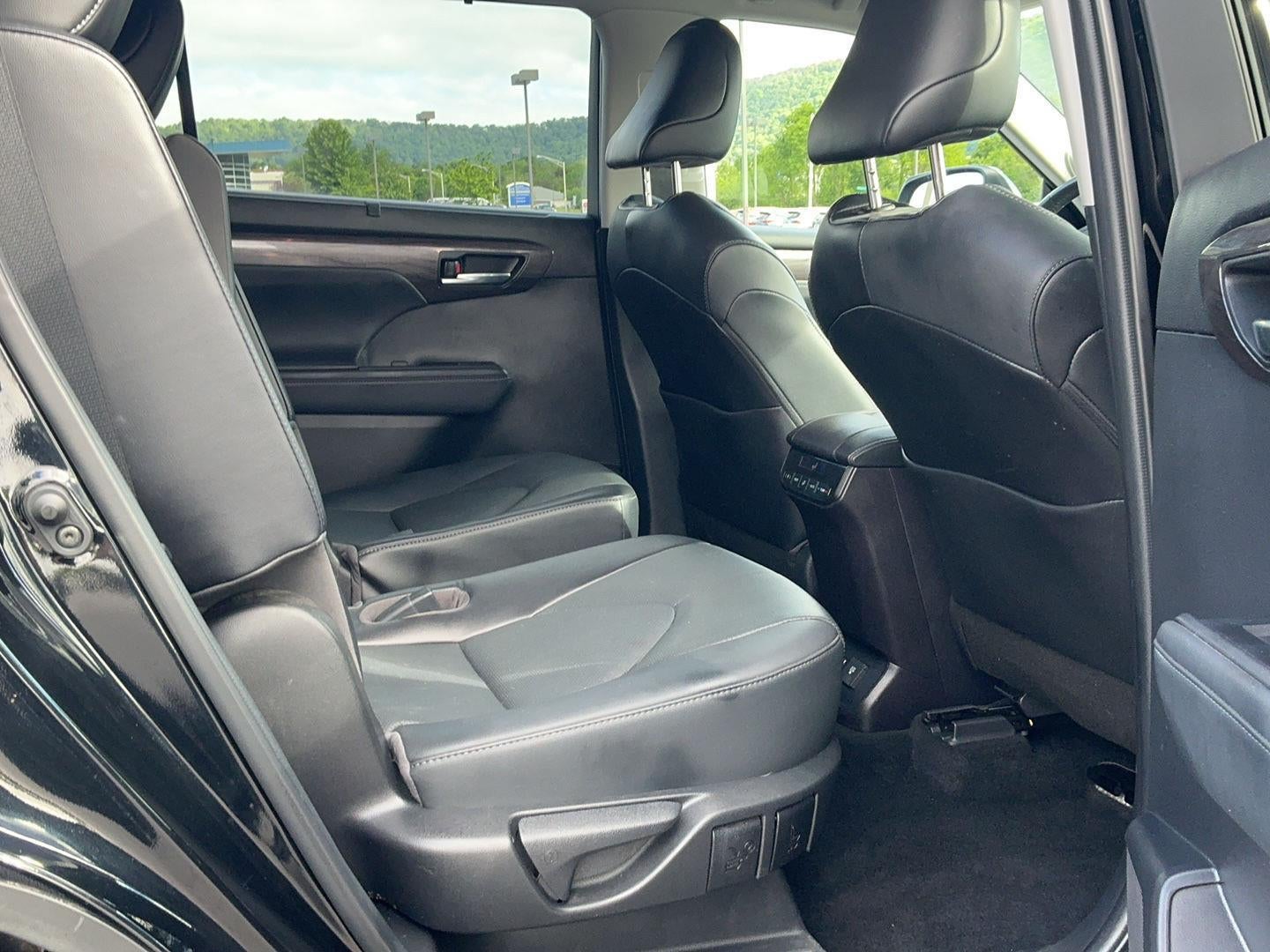 2022 Toyota Highlander Limited