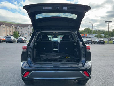 2022 Toyota Highlander Limited