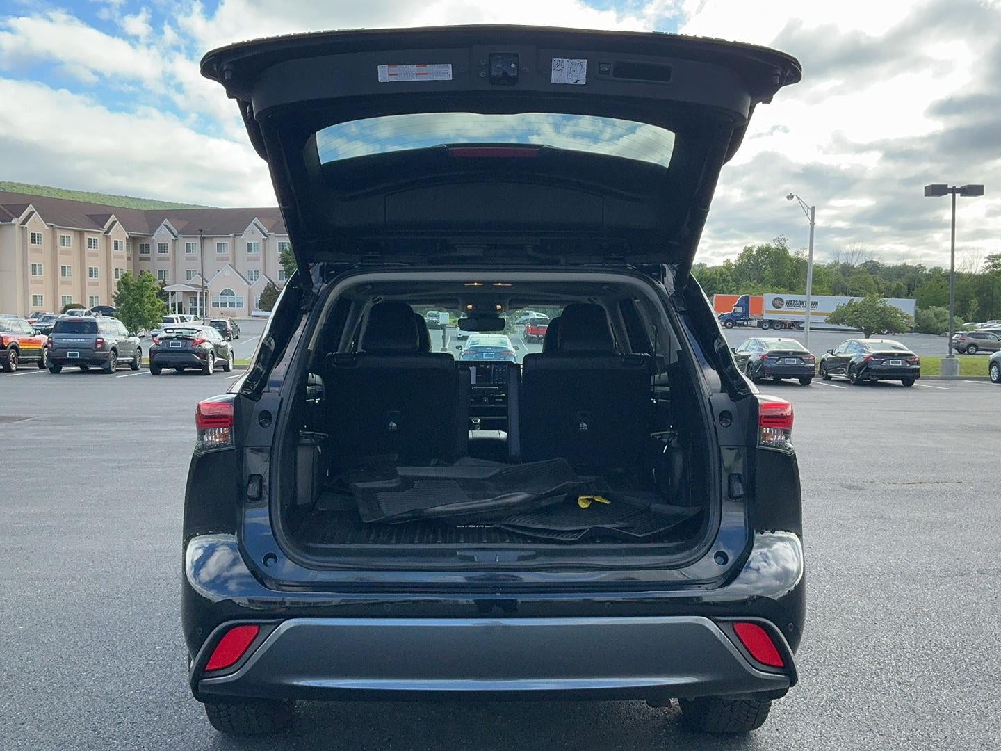 2022 Toyota Highlander Limited