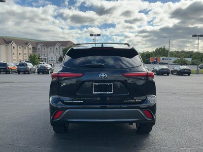 2022 Toyota Highlander Limited