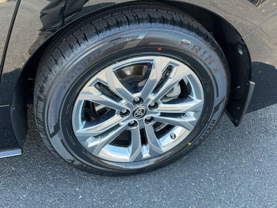 2023 Toyota Sienna Platinum 7-Passenger