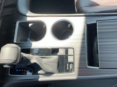 2023 Toyota Sienna Platinum 7-Passenger