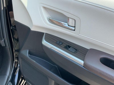 2023 Toyota Sienna Platinum 7-Passenger