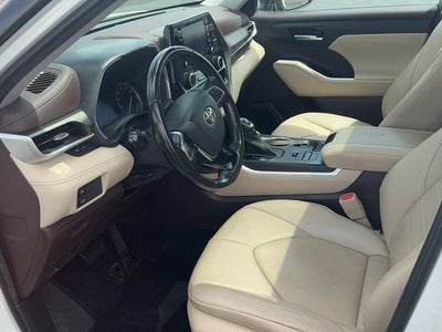 2021 Toyota Highlander XLE