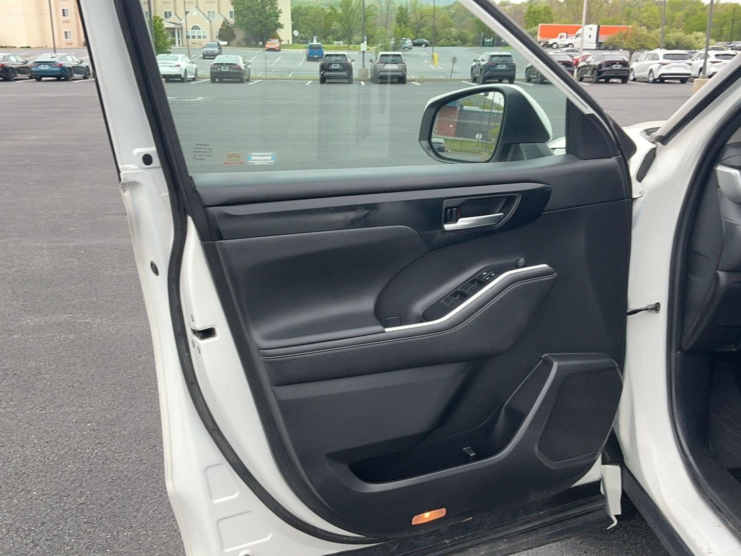 2020 Toyota Highlander Hybrid XLE