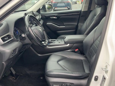 2020 Toyota Highlander Hybrid XLE
