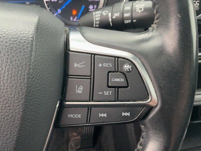 2020 Toyota Highlander Hybrid XLE