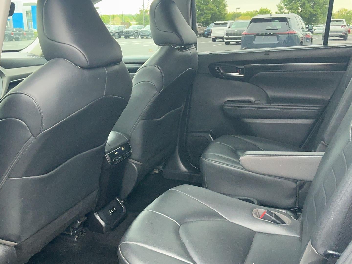 2020 Toyota Highlander Hybrid XLE