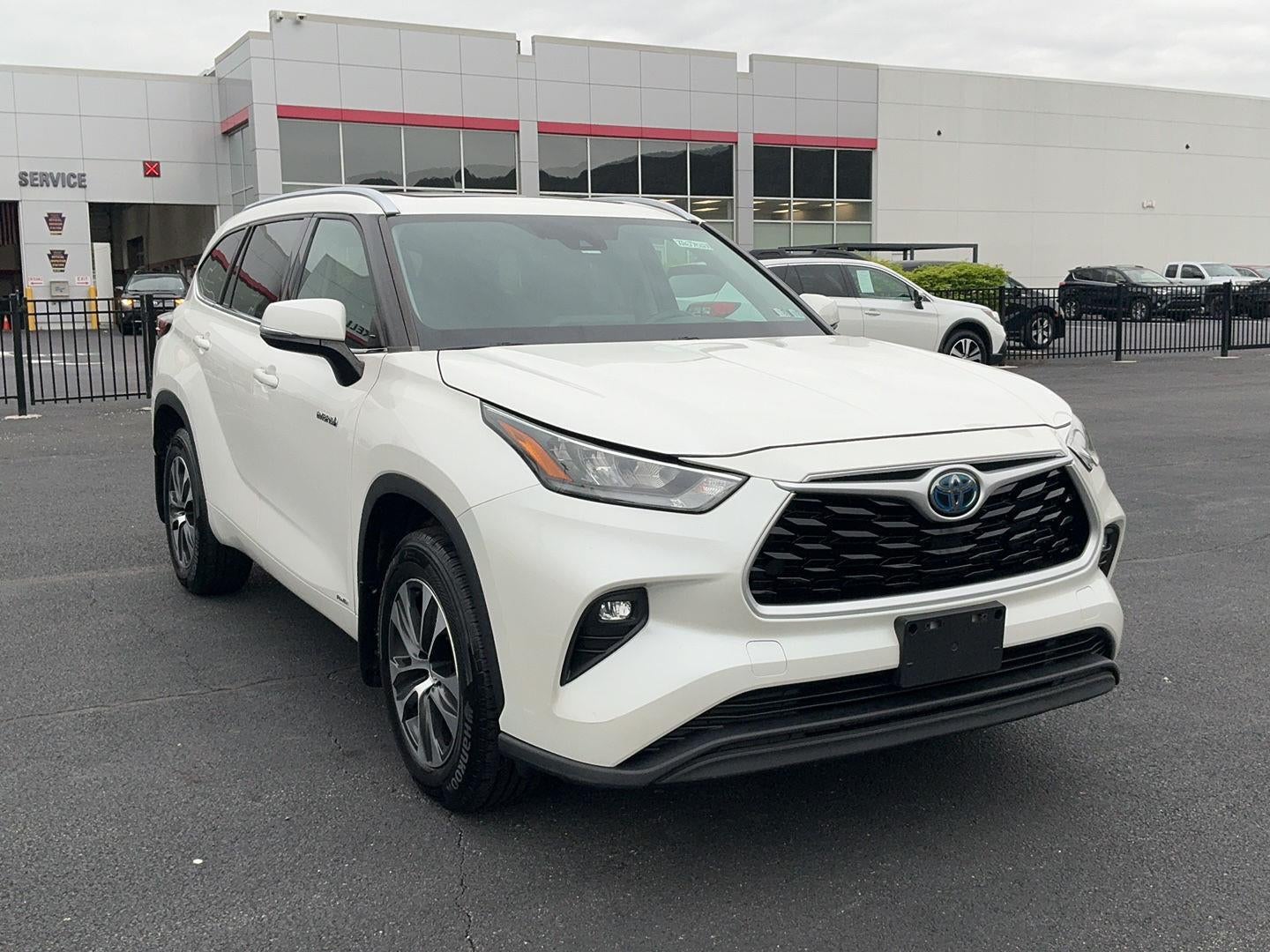 2020 Toyota Highlander Hybrid XLE