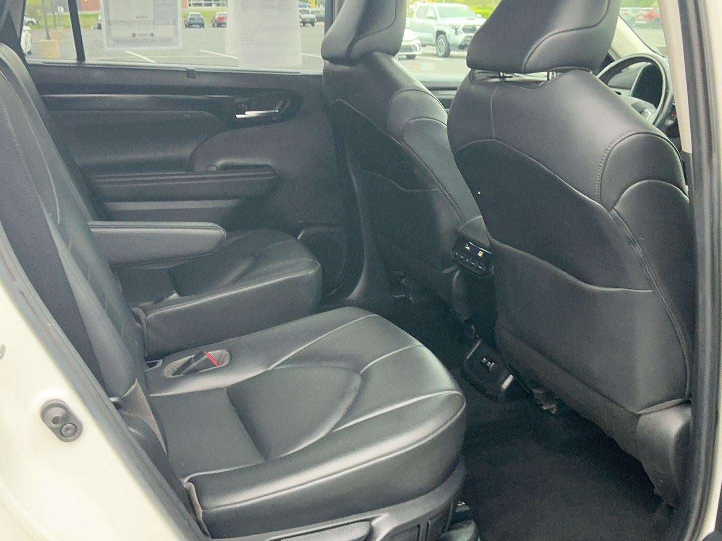 2020 Toyota Highlander Hybrid XLE