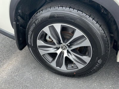 2020 Toyota Highlander Hybrid XLE