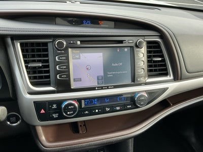 2016 Toyota Highlander XLE V6