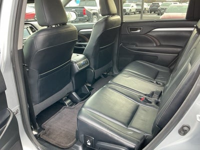 2016 Toyota Highlander XLE V6