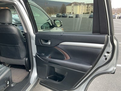 2016 Toyota Highlander XLE V6