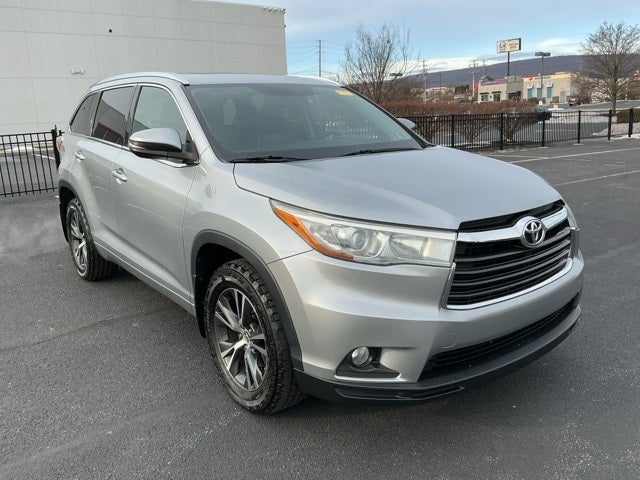 2016 Toyota Highlander XLE V6