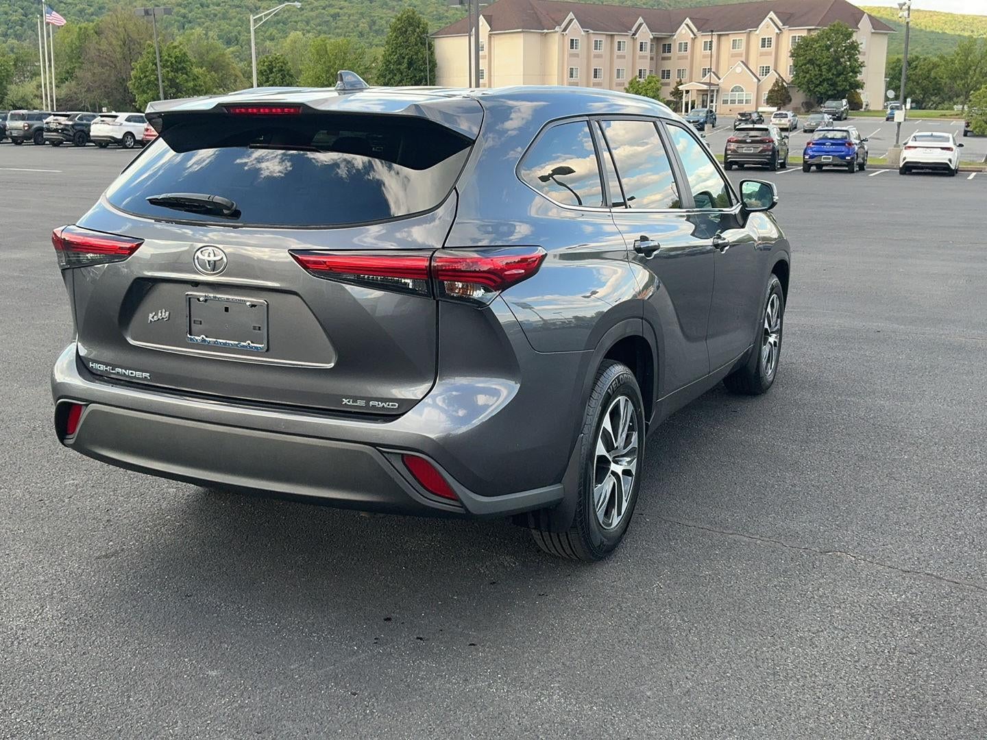 2023 Toyota Highlander XLE