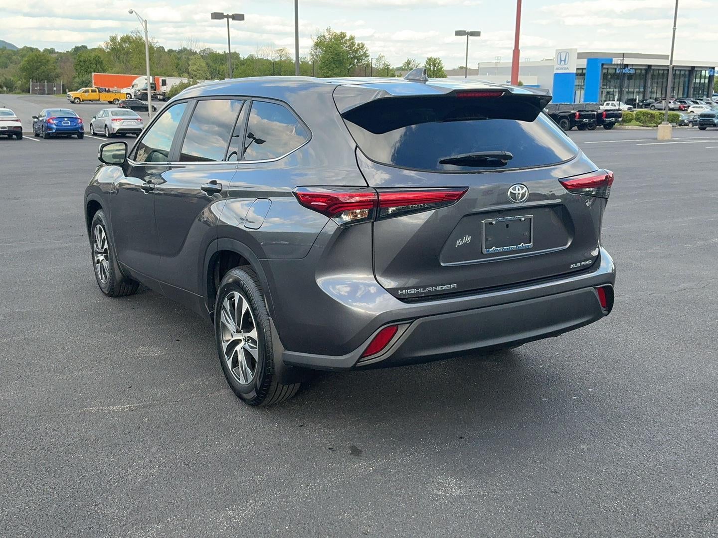 2023 Toyota Highlander XLE
