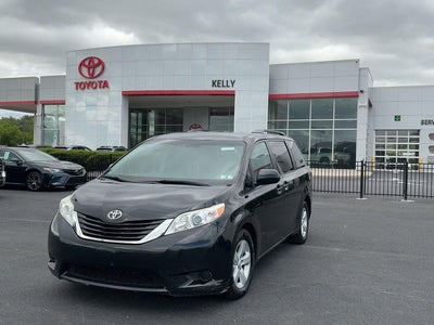 2015 Toyota Sienna LE