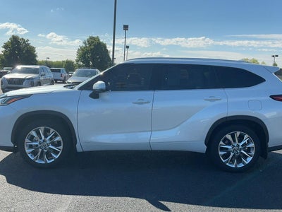2023 Toyota Highlander Hybrid Limited