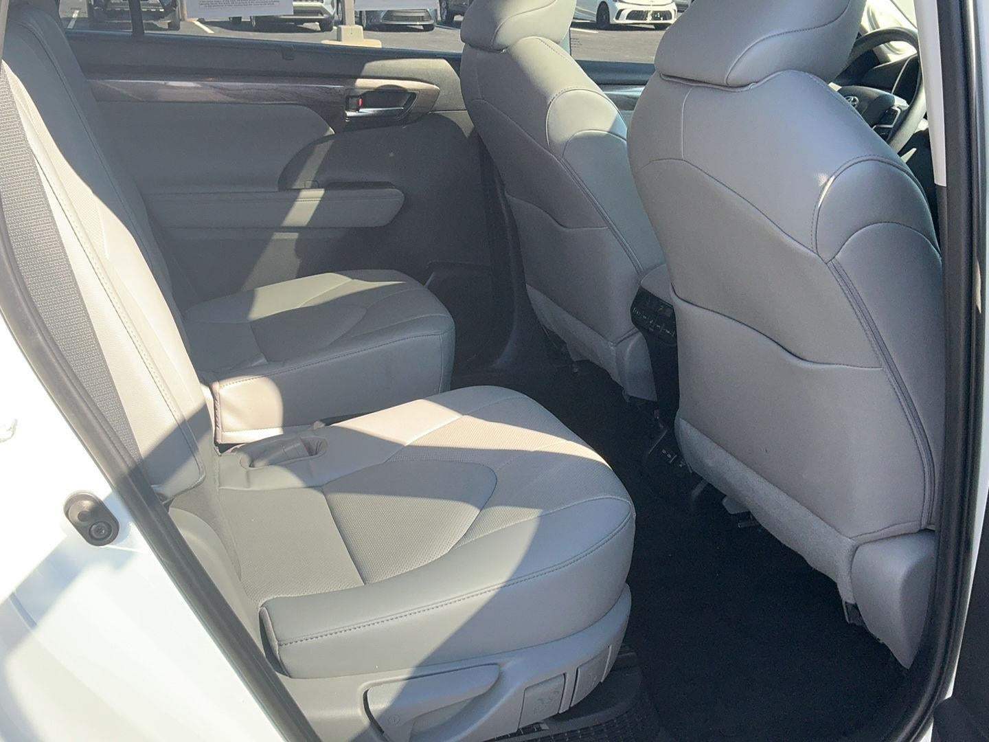 2023 Toyota Highlander Hybrid Limited
