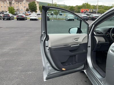 2022 Toyota Sienna XLE