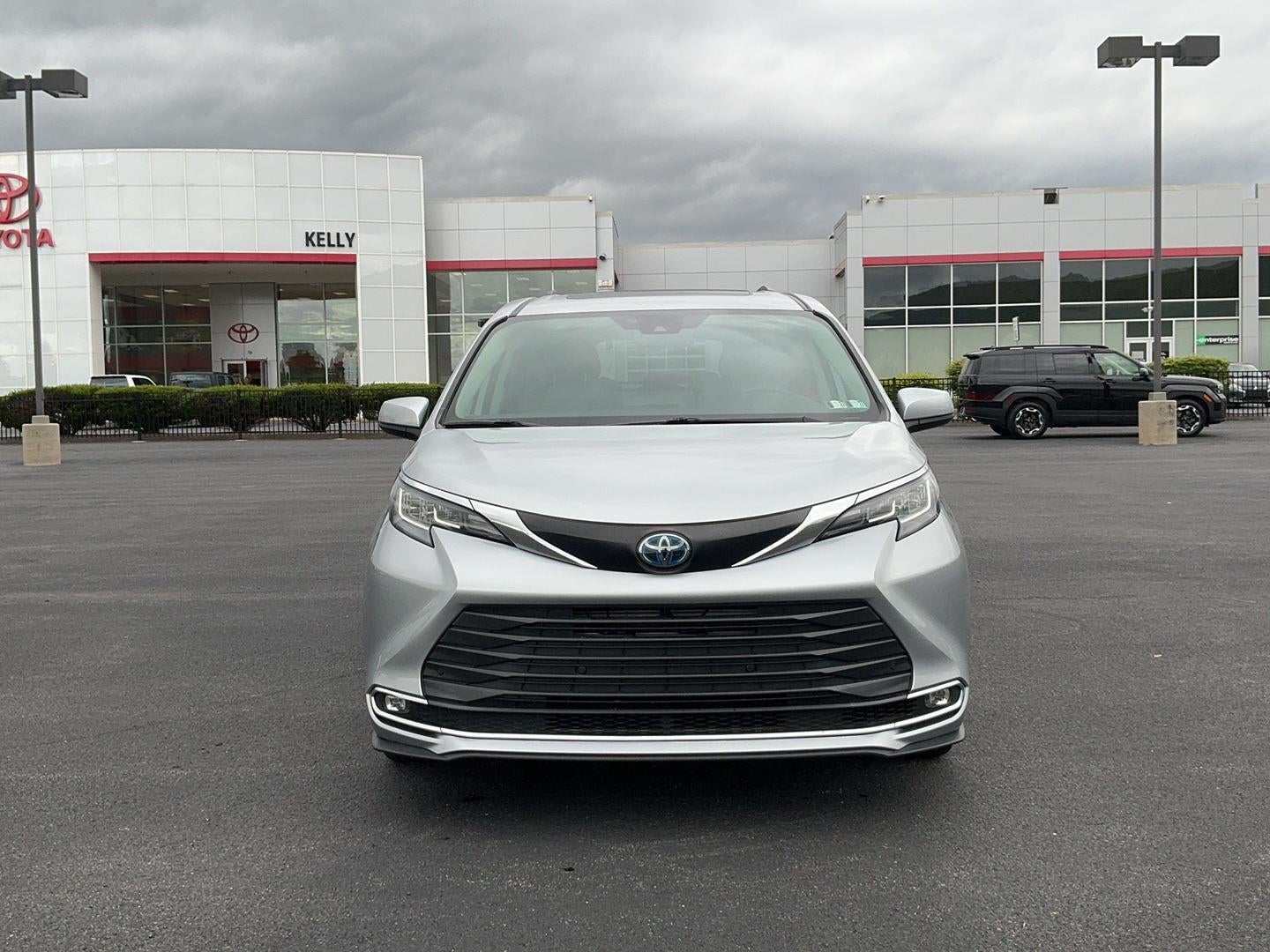 2022 Toyota Sienna XLE