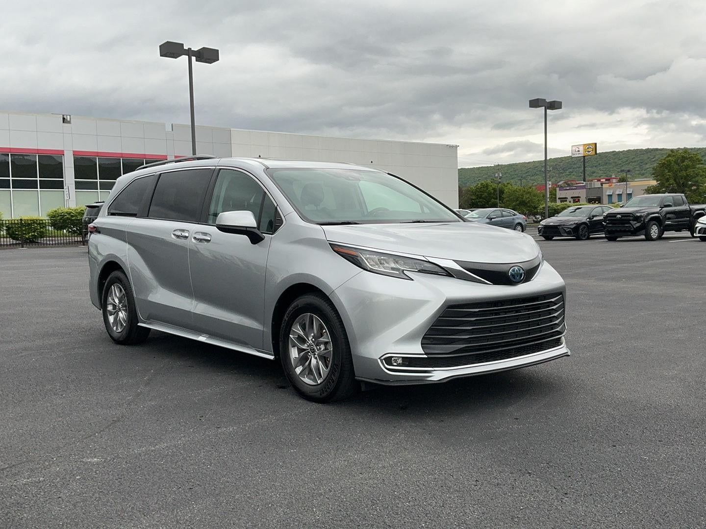 2022 Toyota Sienna XLE