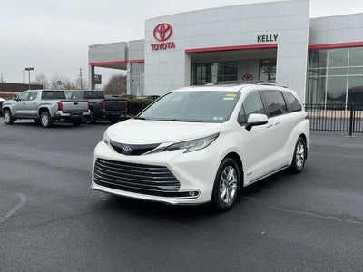 2021 Toyota Sienna Limited 7-Passenger