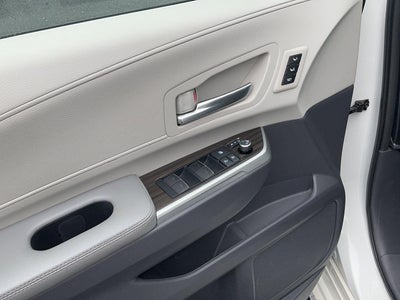 2021 Toyota Sienna Limited 7-Passenger