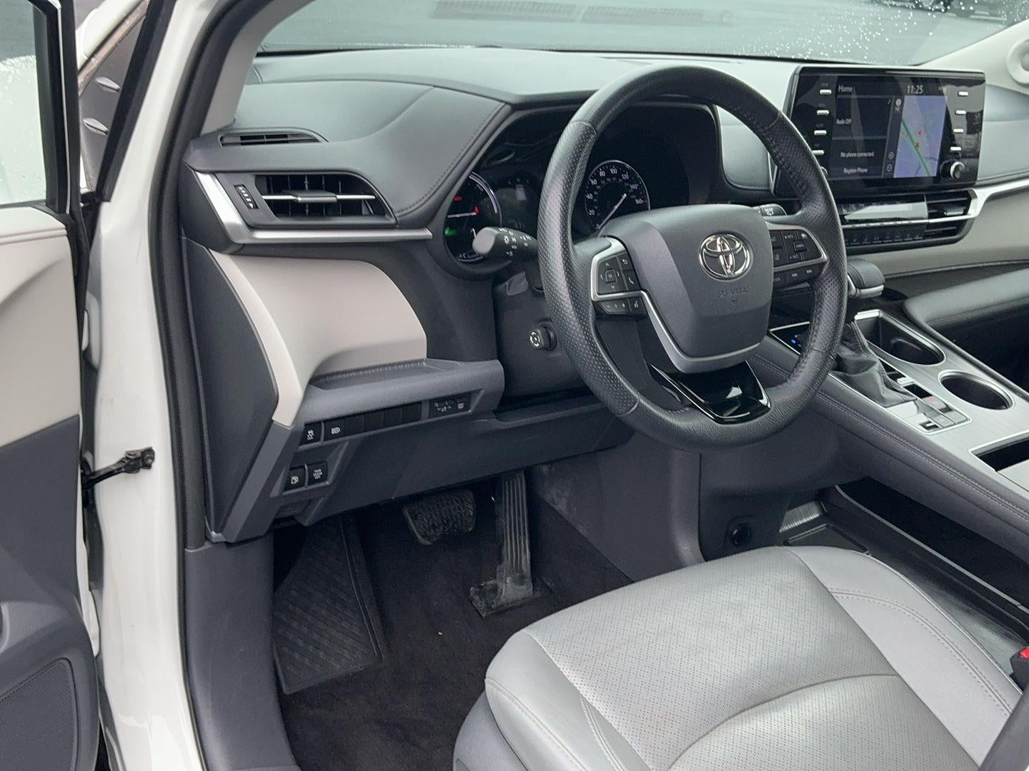 2021 Toyota Sienna Limited 7-Passenger