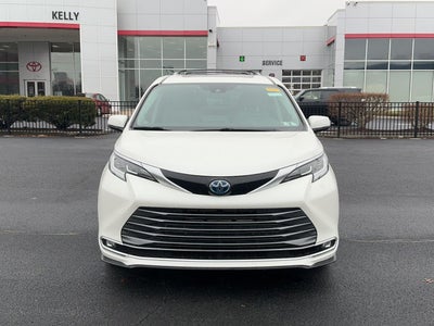 2021 Toyota Sienna Limited 7-Passenger