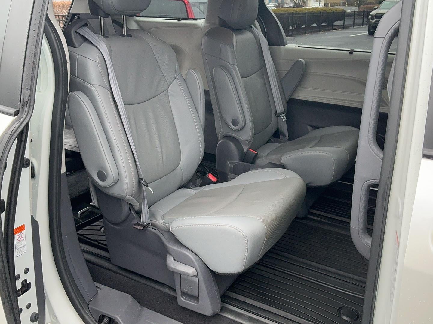 2021 Toyota Sienna Limited 7-Passenger