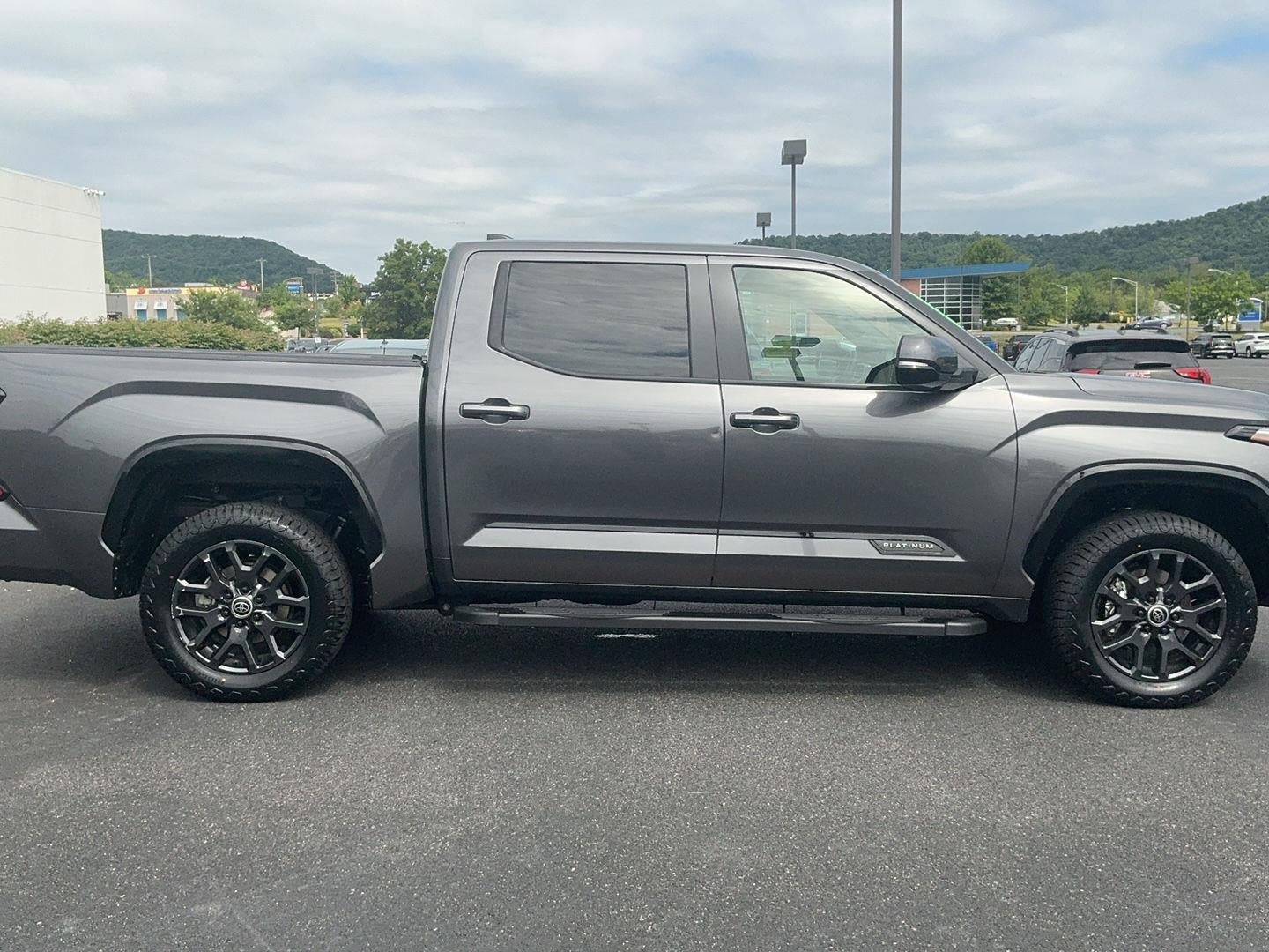 2024 Toyota Tundra Platinum