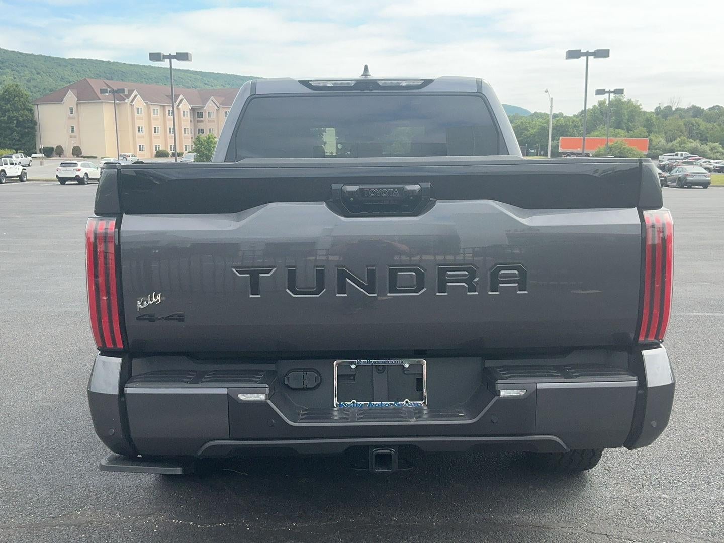 2024 Toyota Tundra Platinum