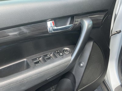 2013 Kia Sorento LX