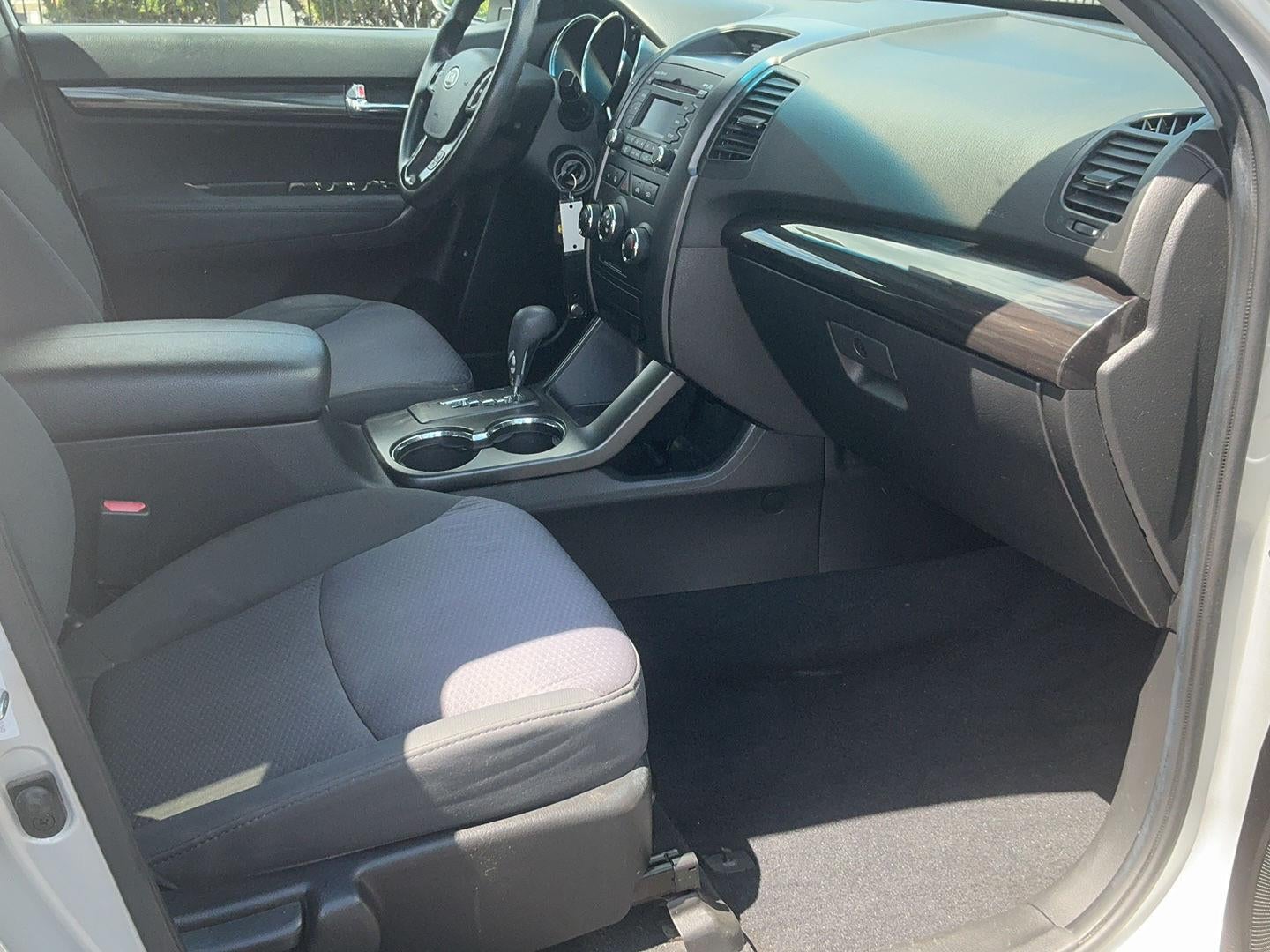 2013 Kia Sorento LX