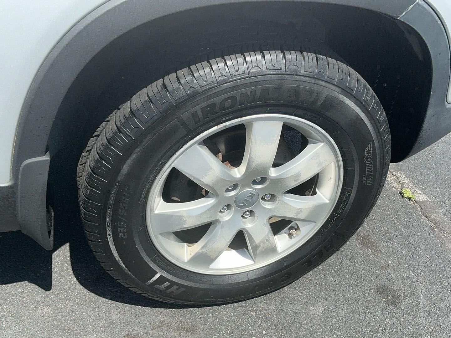 2013 Kia Sorento LX