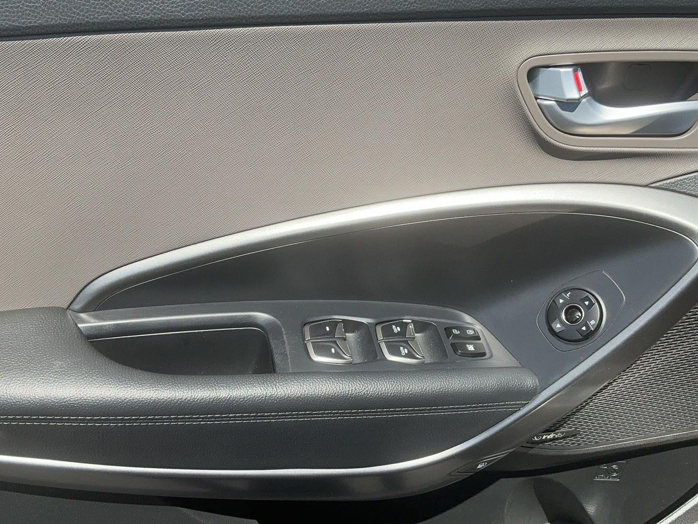 2018 Hyundai SANTA FE SPORT 2.0T Ultimate