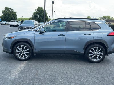 2024 Toyota Corolla Cross XLE