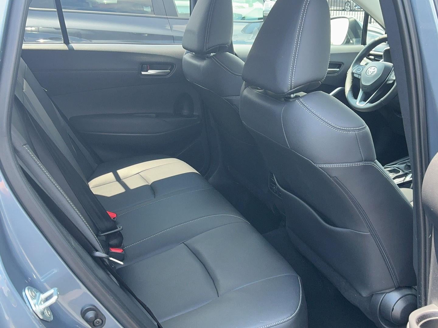 2024 Toyota Corolla Cross XLE