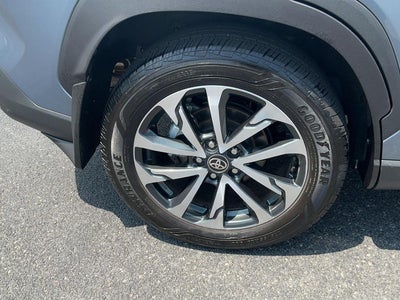 2024 Toyota Corolla Cross XLE