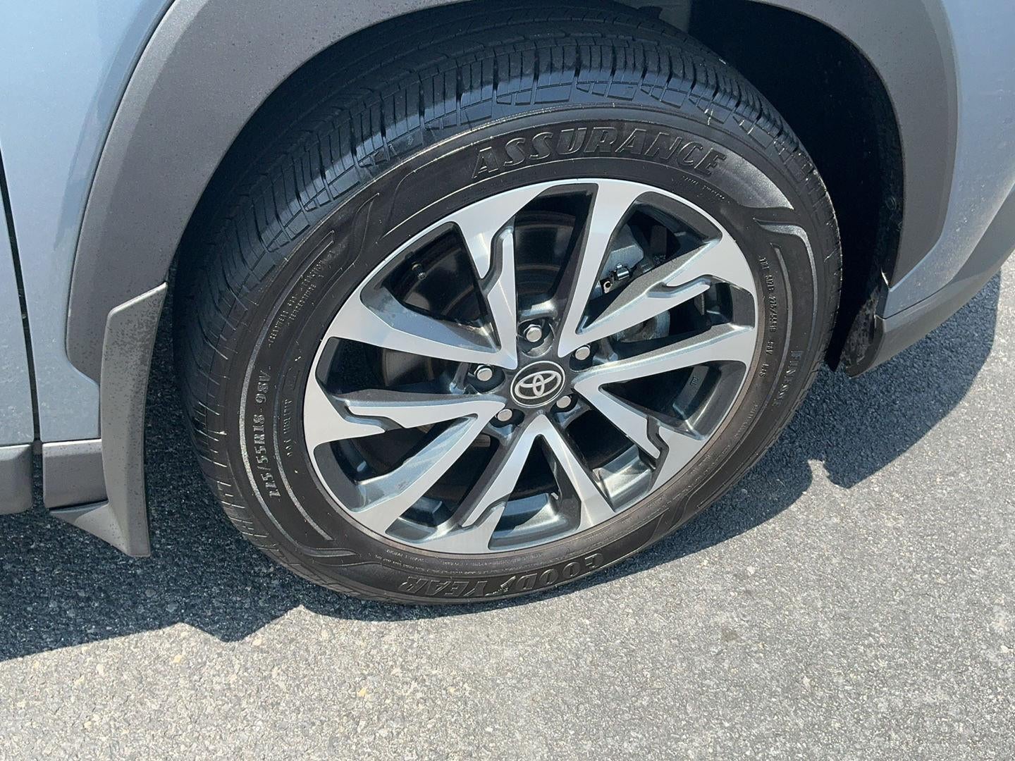 2024 Toyota Corolla Cross XLE