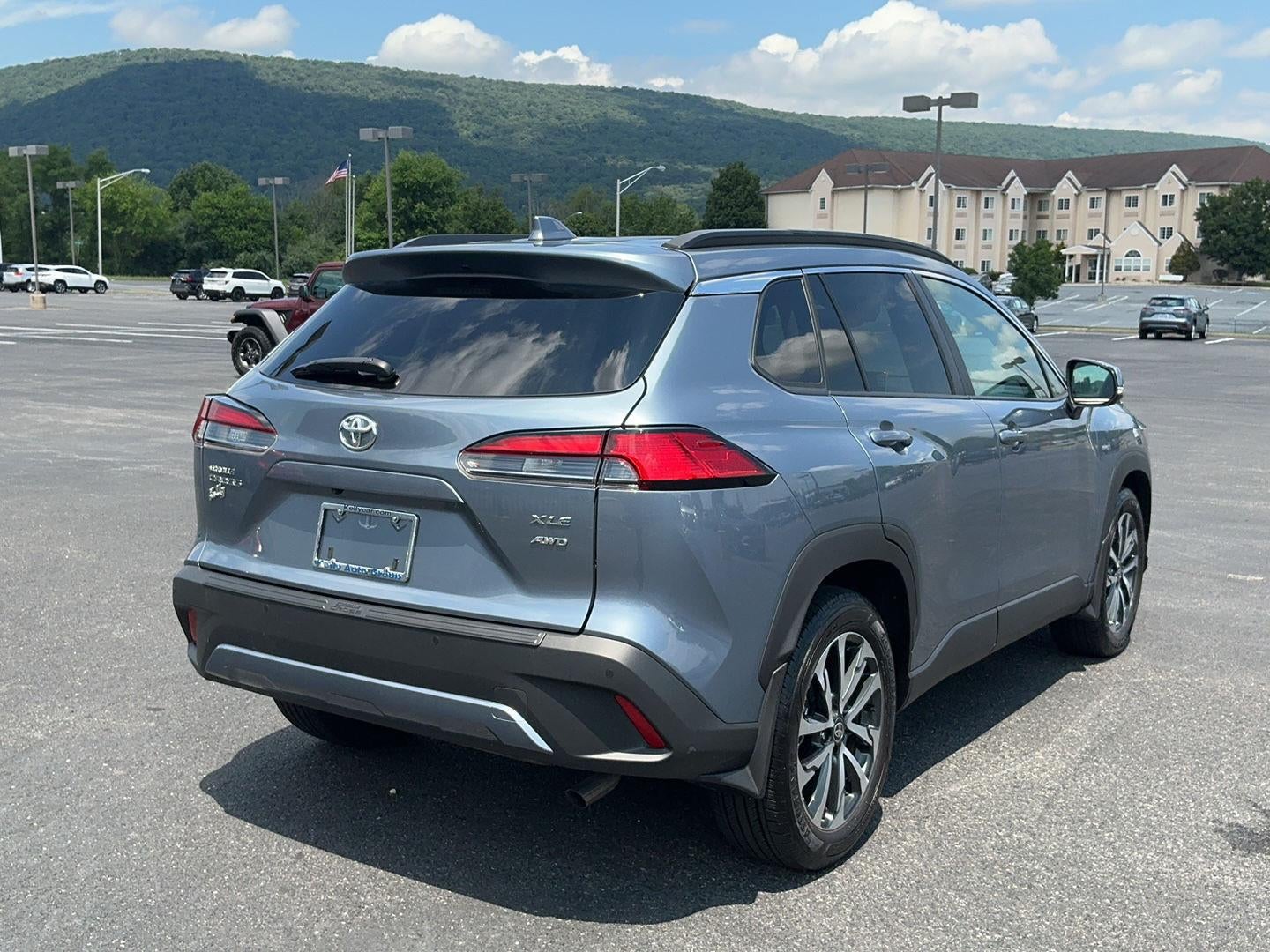 2024 Toyota Corolla Cross XLE