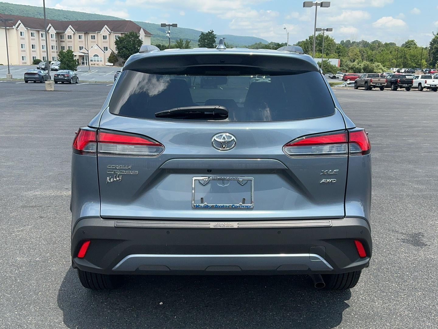 2024 Toyota Corolla Cross XLE