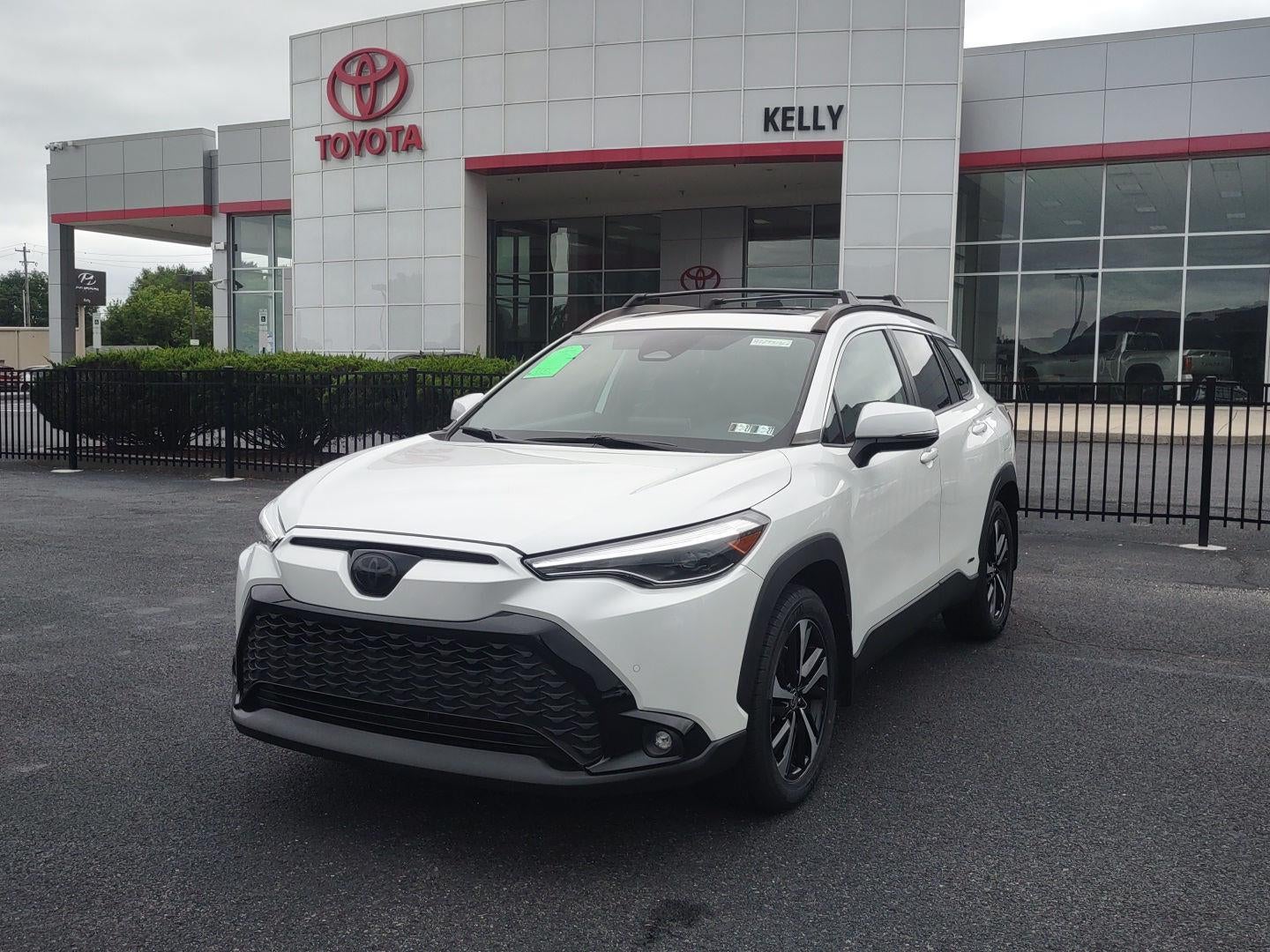 2023 Toyota Corolla Cross Hybrid XSE