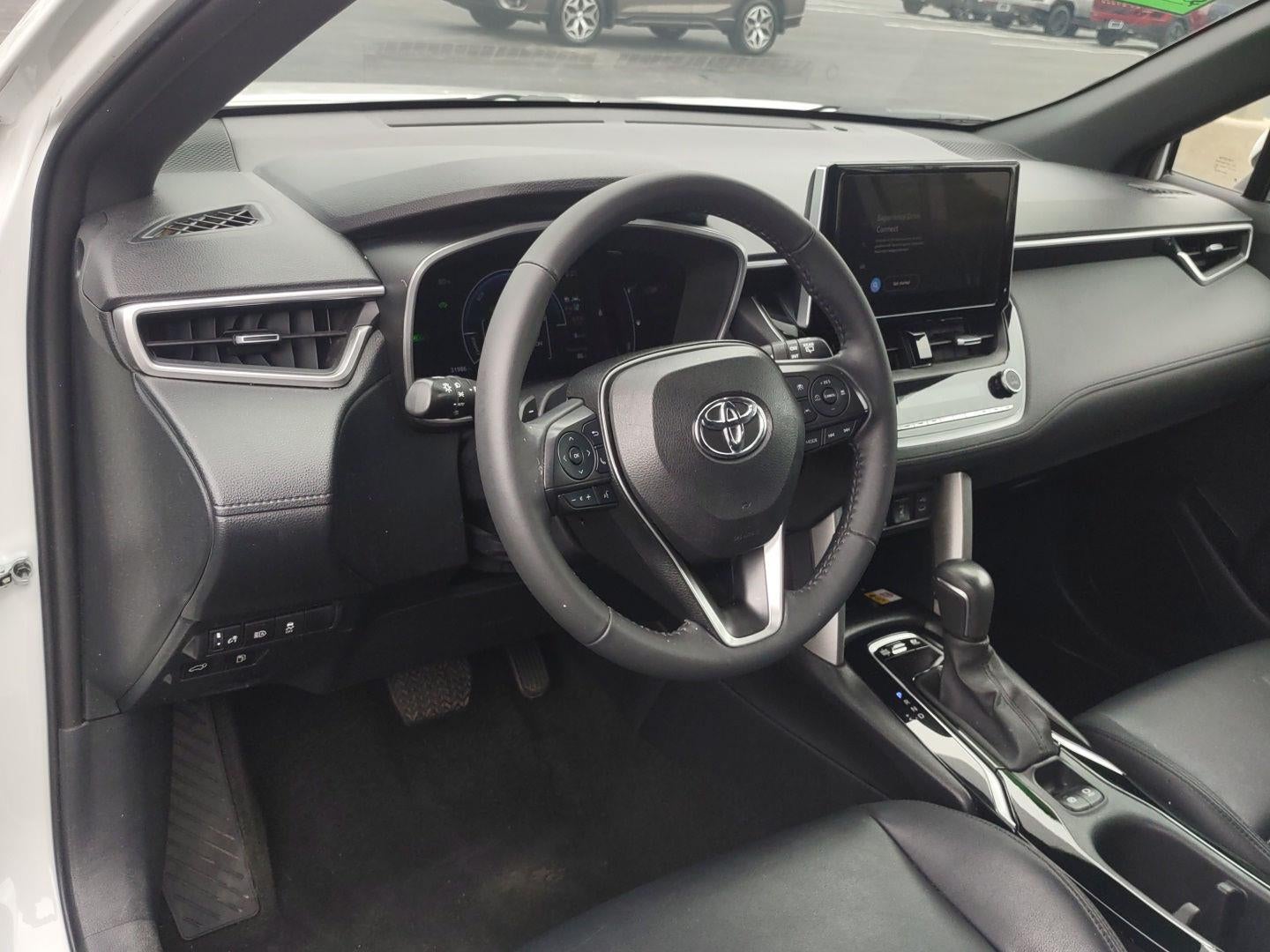 2023 Toyota Corolla Cross Hybrid XSE