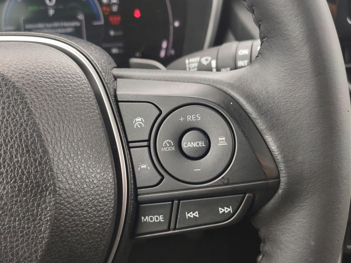 2023 Toyota Corolla Cross Hybrid XSE