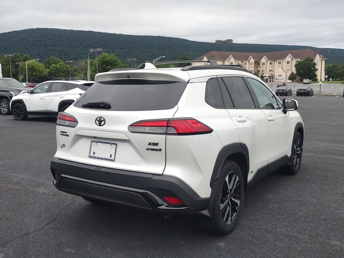 2023 Toyota Corolla Cross Hybrid XSE
