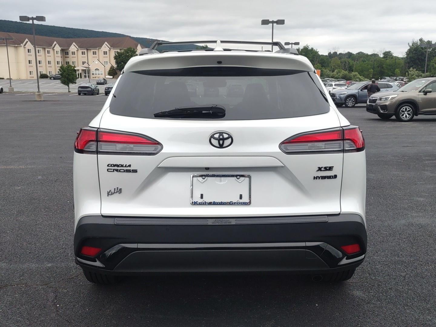 2023 Toyota Corolla Cross Hybrid XSE